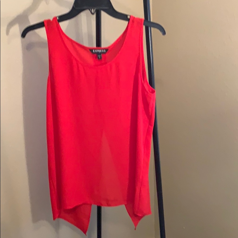 Red tank